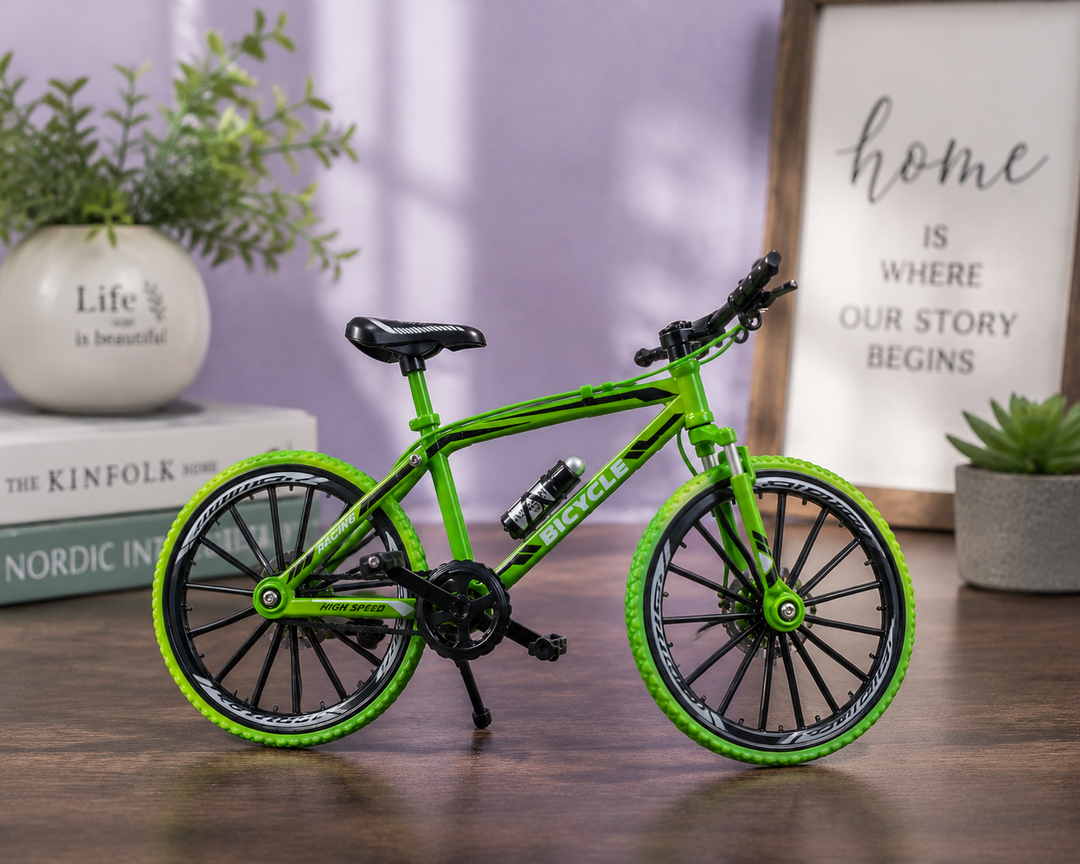 Metal Bicycle Showpiece for Home Decor